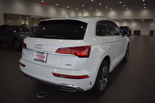 Used 2023 Audi Q5 2.0T Premium Plus w/ Premium Plus Package AWD/4WD image 7