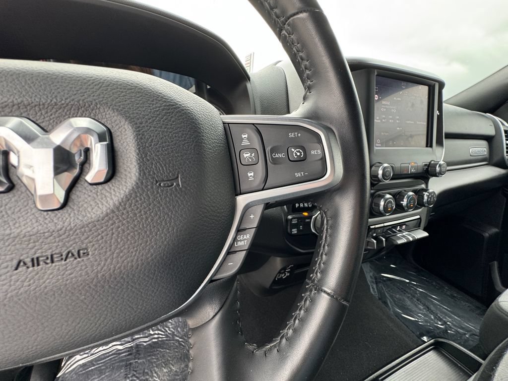 Used 2024 RAM 2500 Big Horn w/ Safety Group AWD/4WD image 23