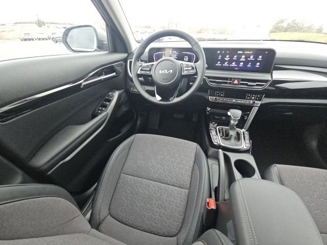 New 2026 Kia Seltos S image 23