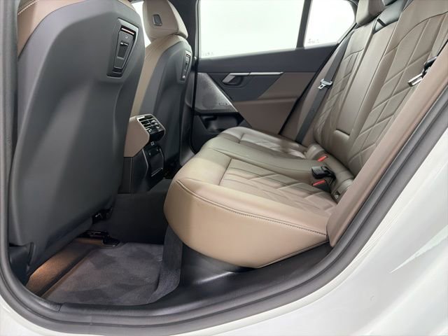 Used 2026 BMW 530i xDrive w/ Premium Package AWD/4WD image 17