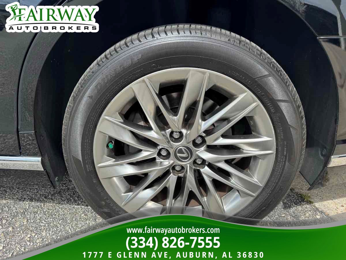 Used 2018 Lexus LS 500 w/ Interior Upgrade Package image 34