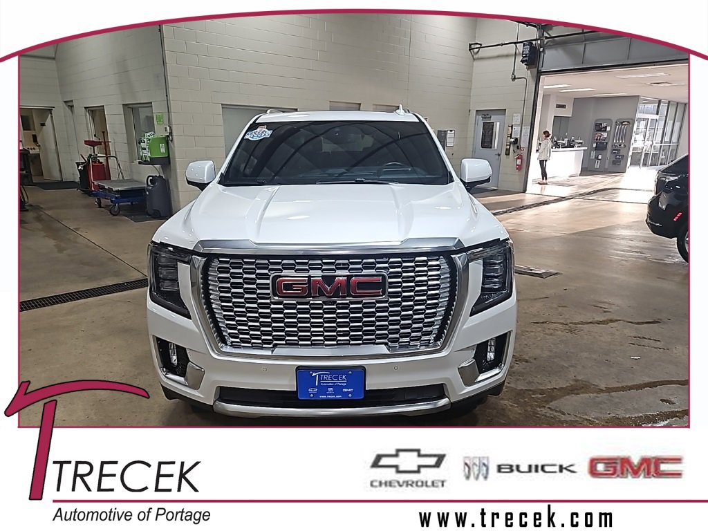 Used 2024 GMC Yukon Denali w/ Max Trailering Package image 1