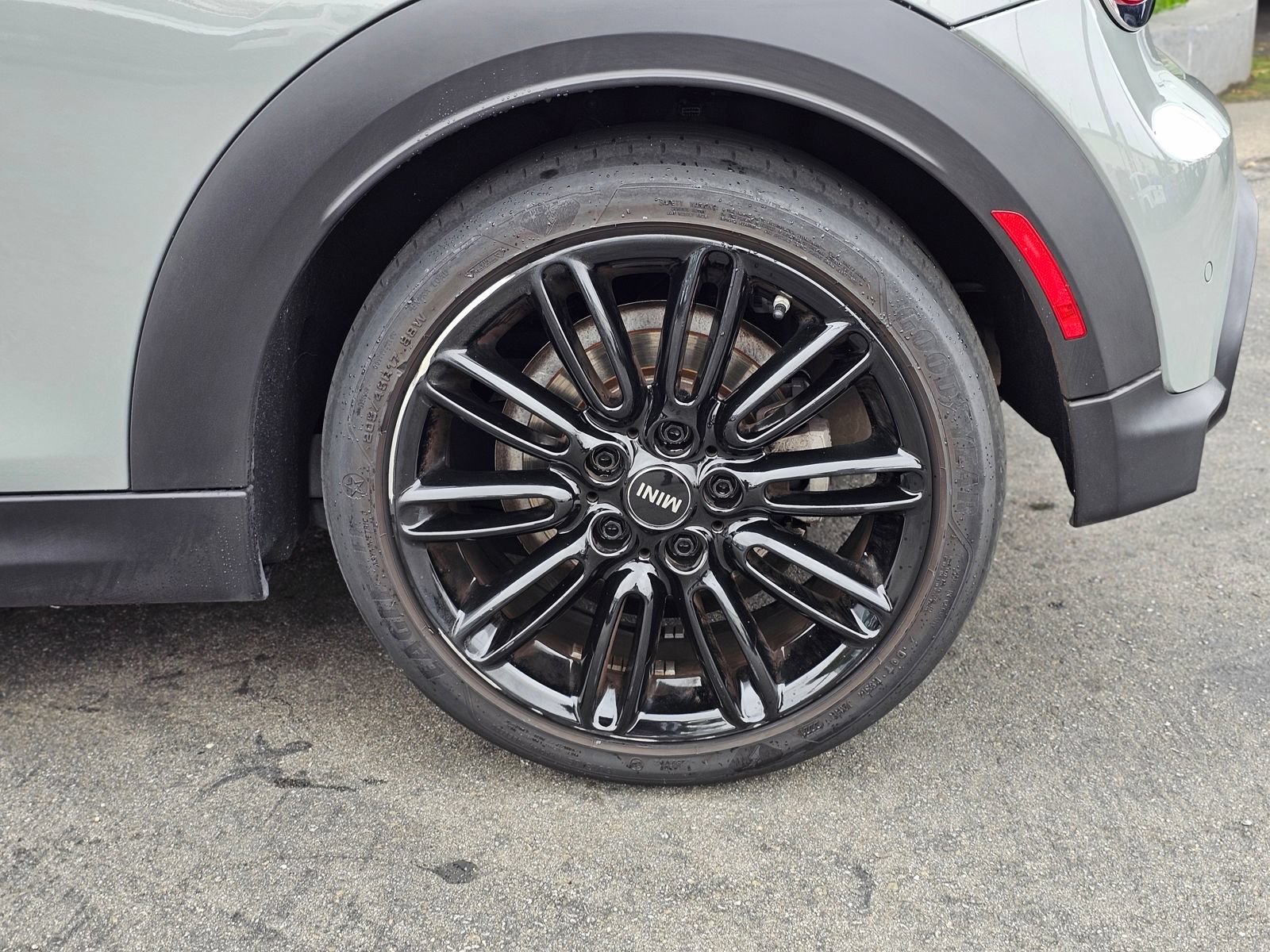 Used 2023 MINI Cooper S FWD image 9