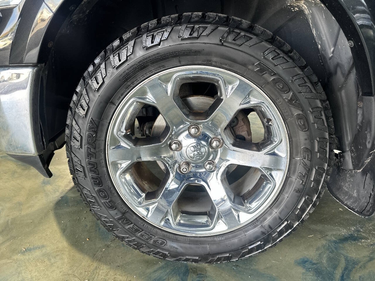 Used 2017 RAM 1500 Laramie AWD/4WD image 27