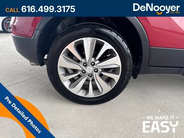 Used 2018 Buick Encore Preferred AWD/4WD image 9