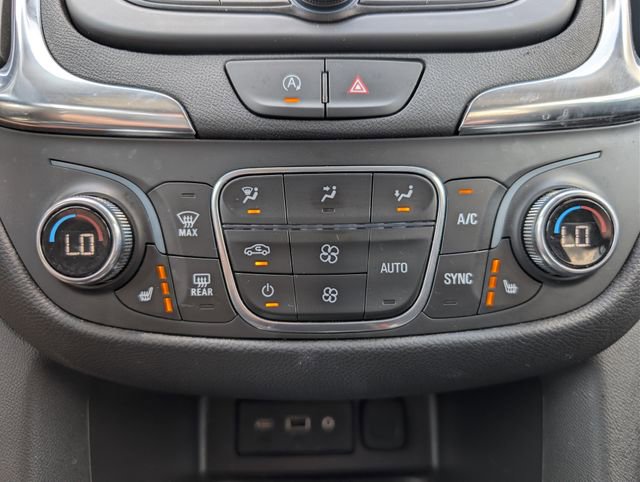 Used 2024 Chevrolet Equinox LT FWD image 25