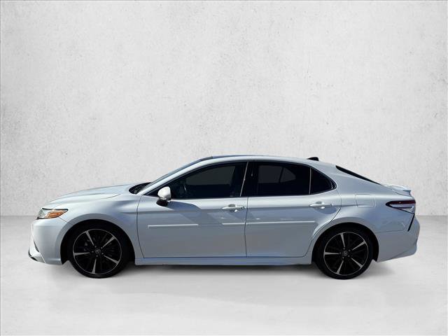 Used 2020 Toyota Camry XSE image 9