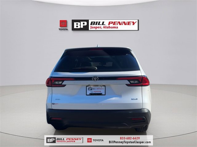 Used 2024 Toyota Grand Highlander XLE image 4