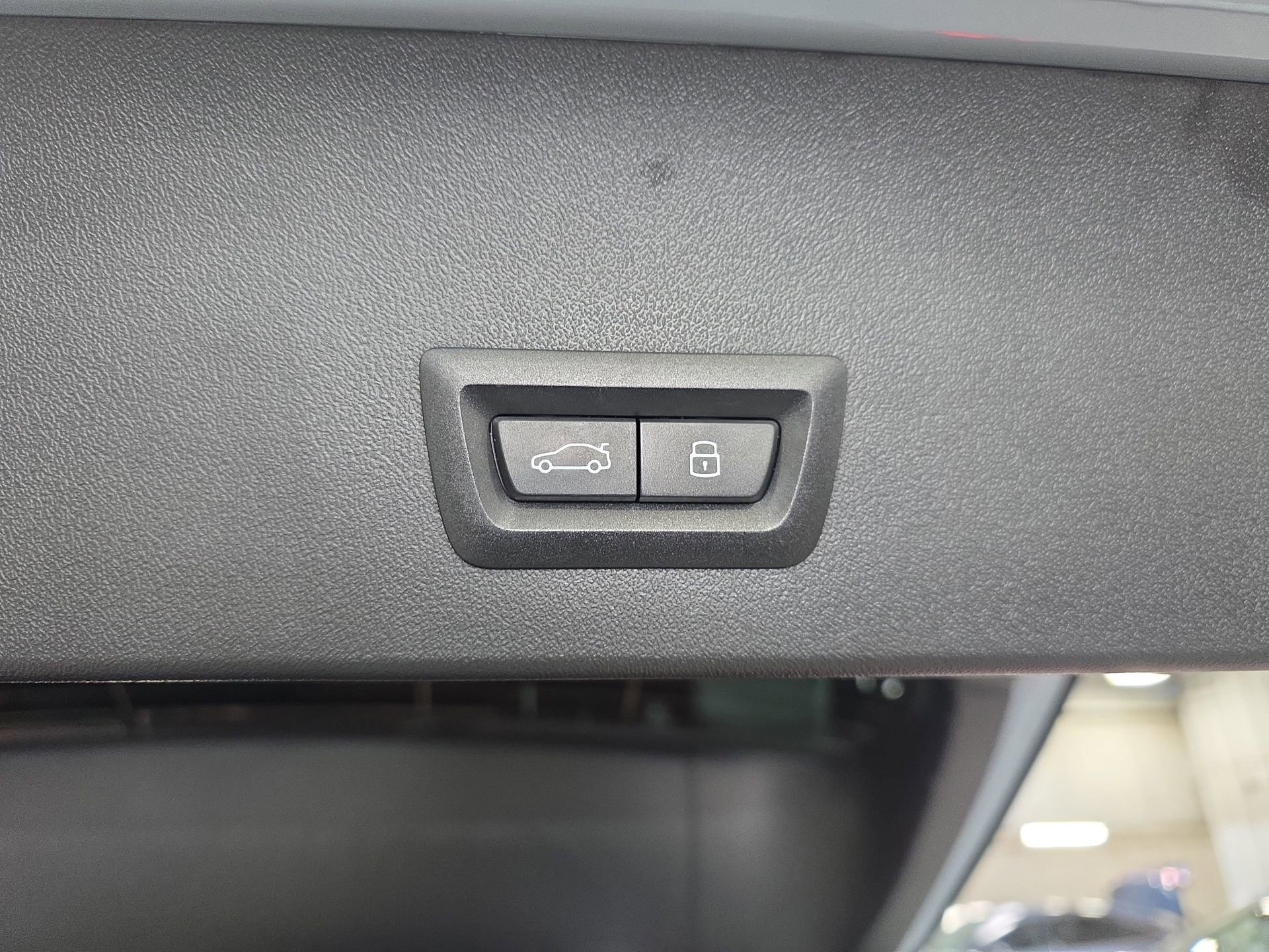 Used 2025 BMW X3 xDrive30i AWD/4WD image 13