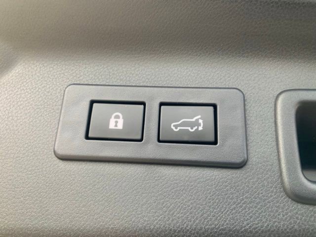 Certified 2025 Subaru Forester Premium image 12