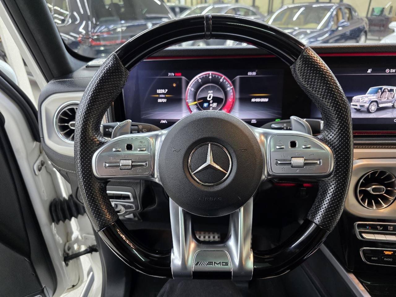 Used 2021 Mercedes-Benz G 63 AMG 4MATIC w/ G Manufaktur Interior Package image 29