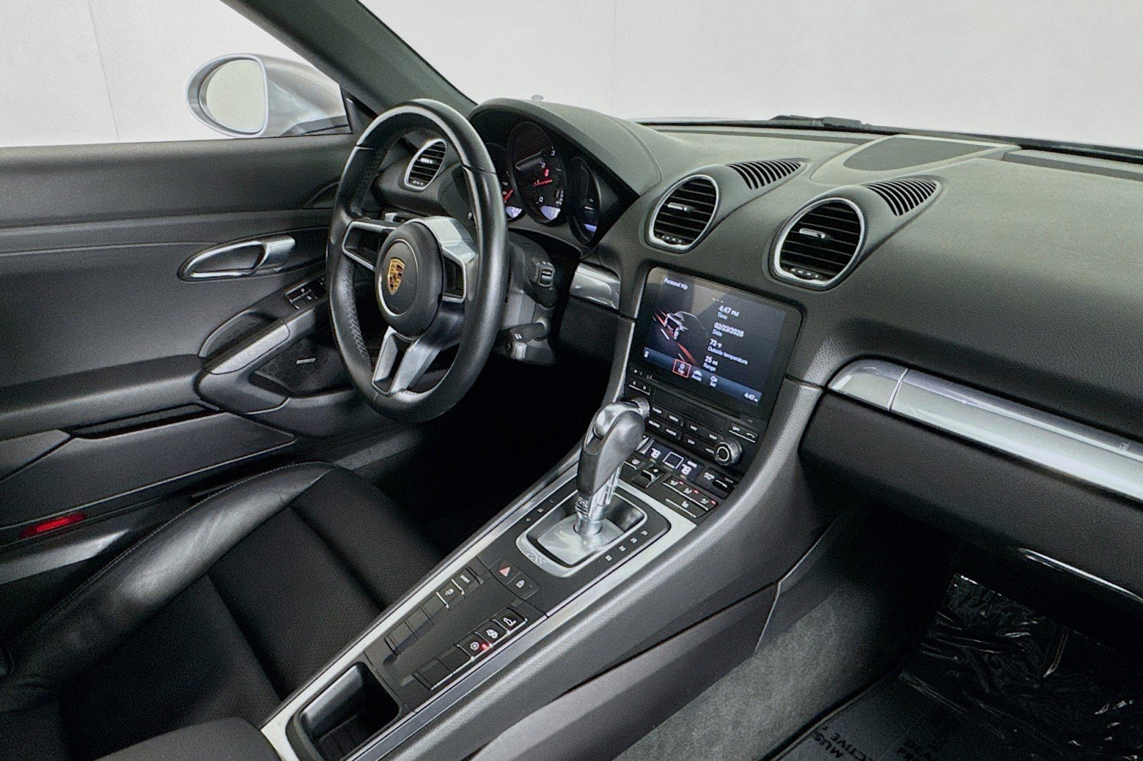 Used 2021 Porsche 718 Cayman image 13