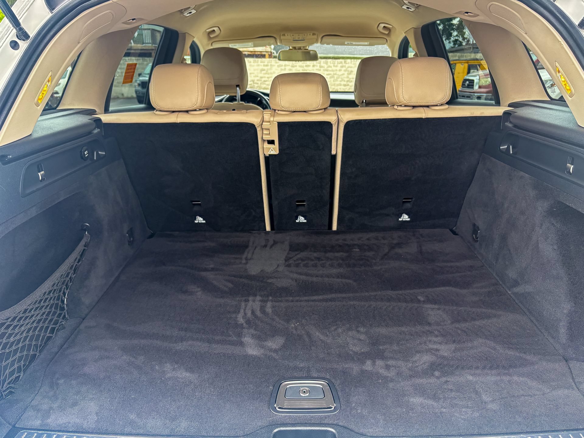 Used 2017 Mercedes-Benz GLC 300 image 40