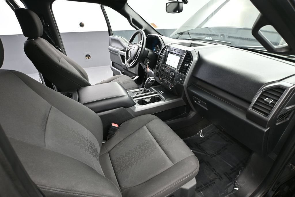 Used 2018 Ford F150 XLT w/ Equipment Group 301A Mid AWD/4WD image 39
