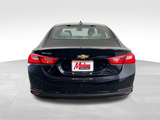 Used 2018 Chevrolet Malibu LS image 3