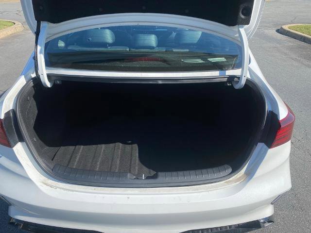 Used 2022 Kia Forte GT-Line image 9