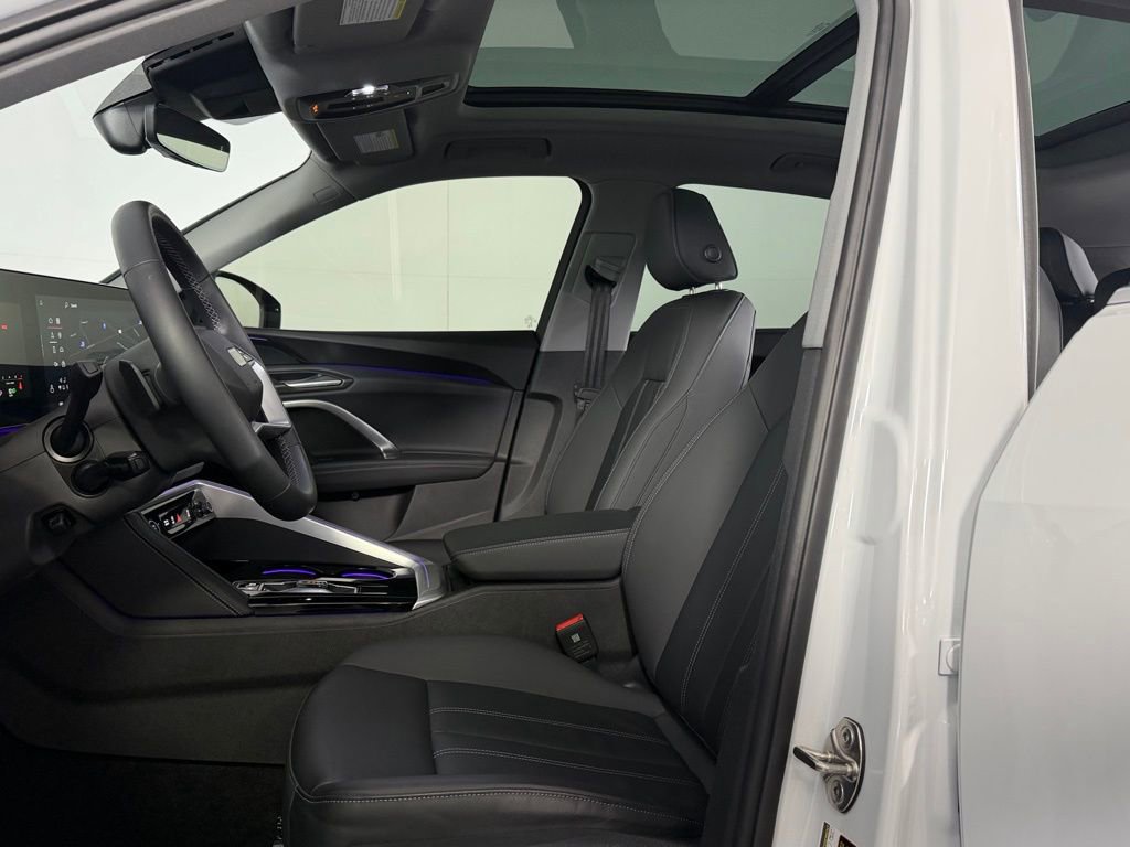 Used 2025 Audi Q5 Premium w/ Convenience Package image 25