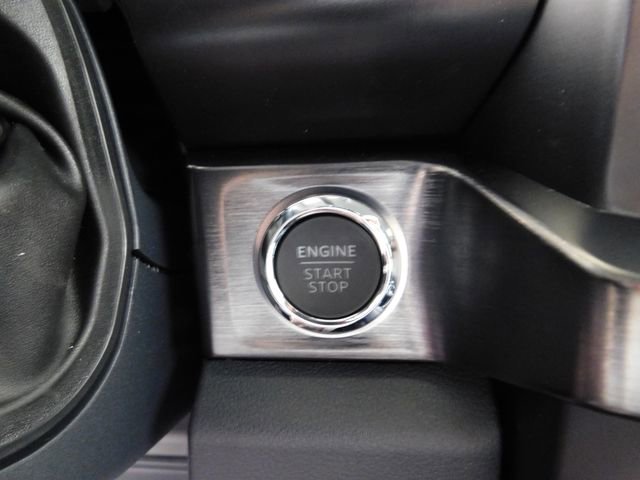 New 2026 Ford F250 Lariat w/ Black Appearance Package image 22