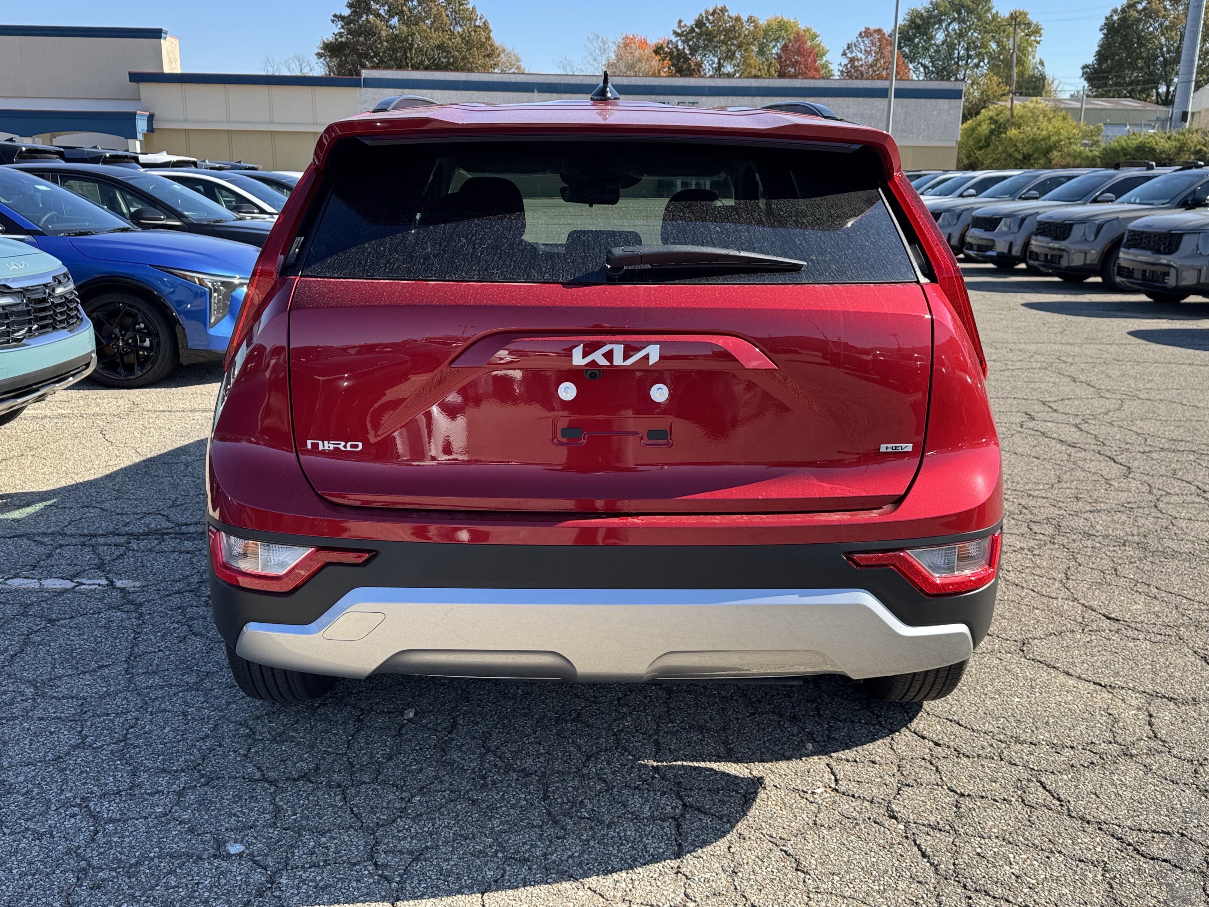 New 2026 Kia Niro LX image 9