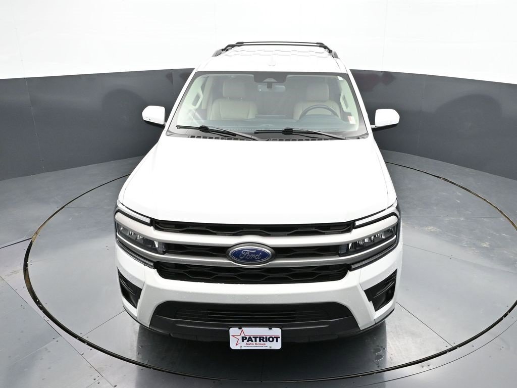 Used 2024 Ford Expedition Max XLT image 43