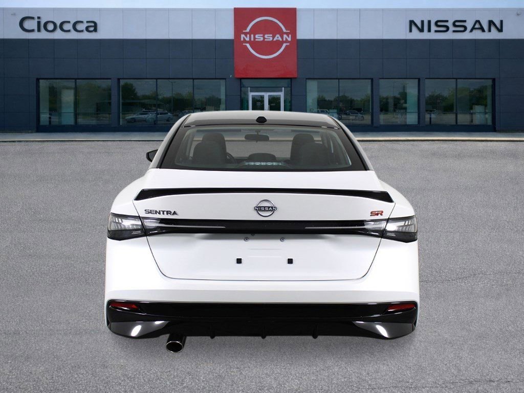 New 2026 Nissan Sentra SR w/ Floor Mat Package FWD image 4