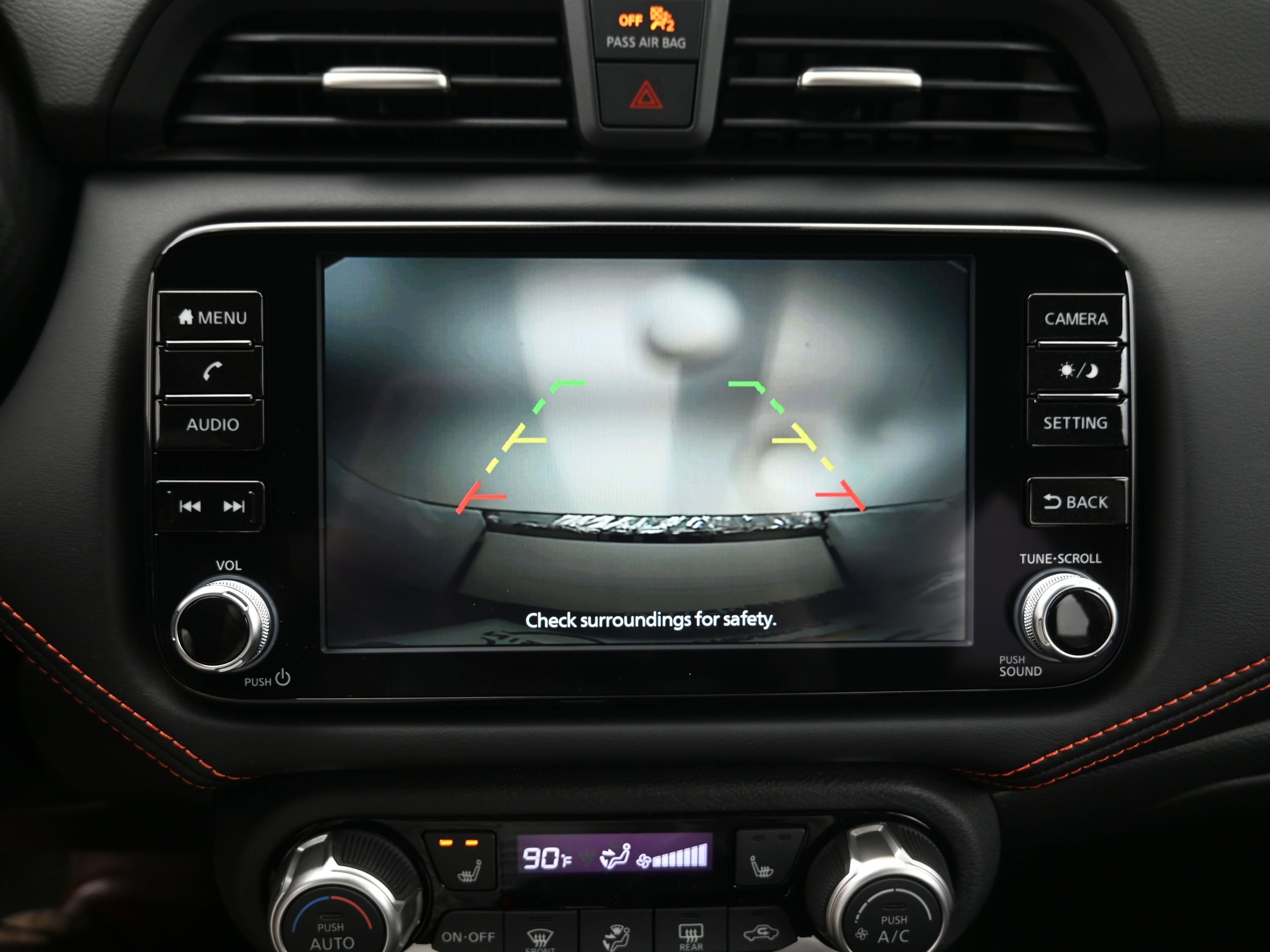 New 2025 Nissan Versa SR image 16