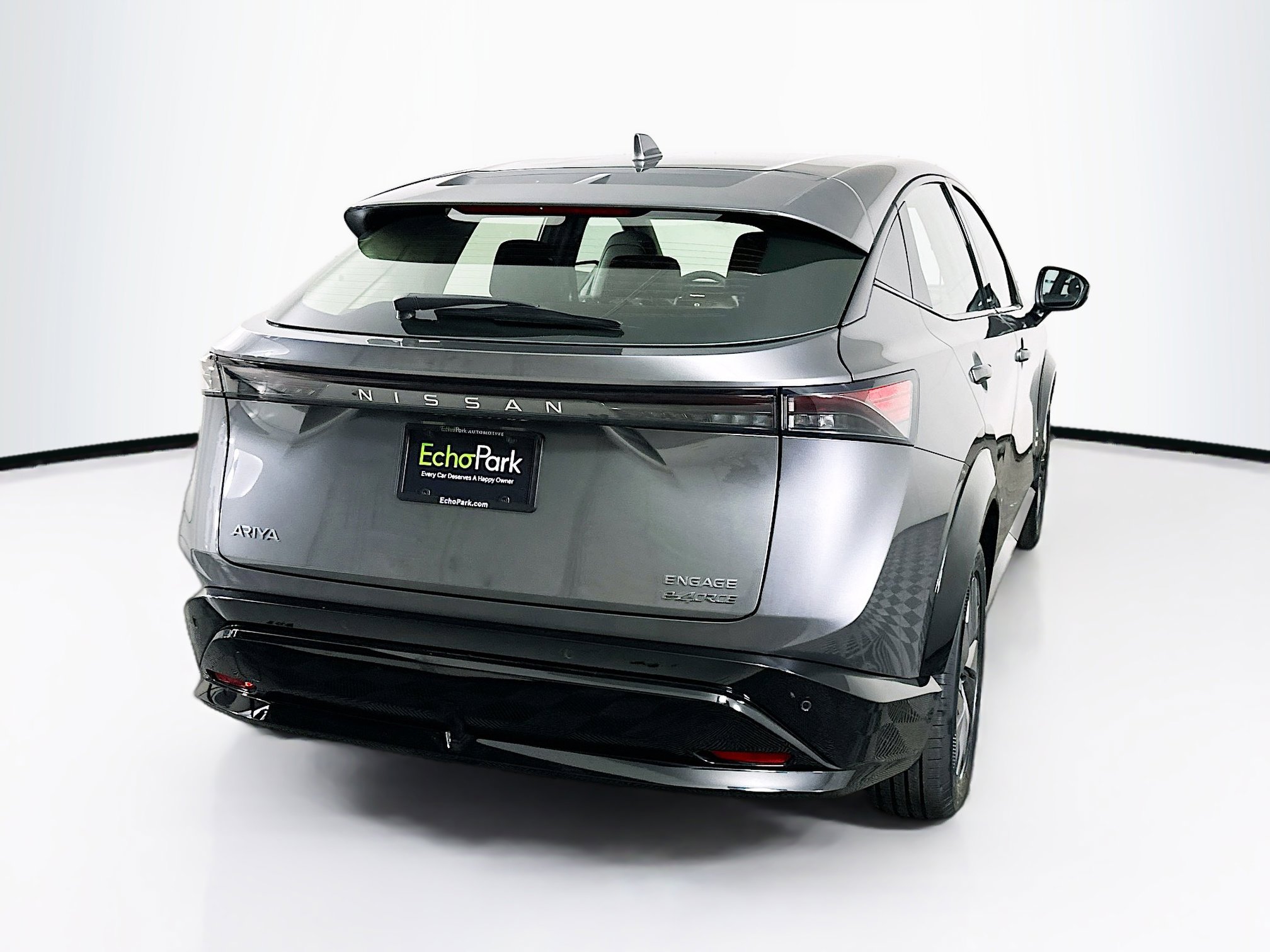 Used 2024 Nissan Ariya AWD image 9