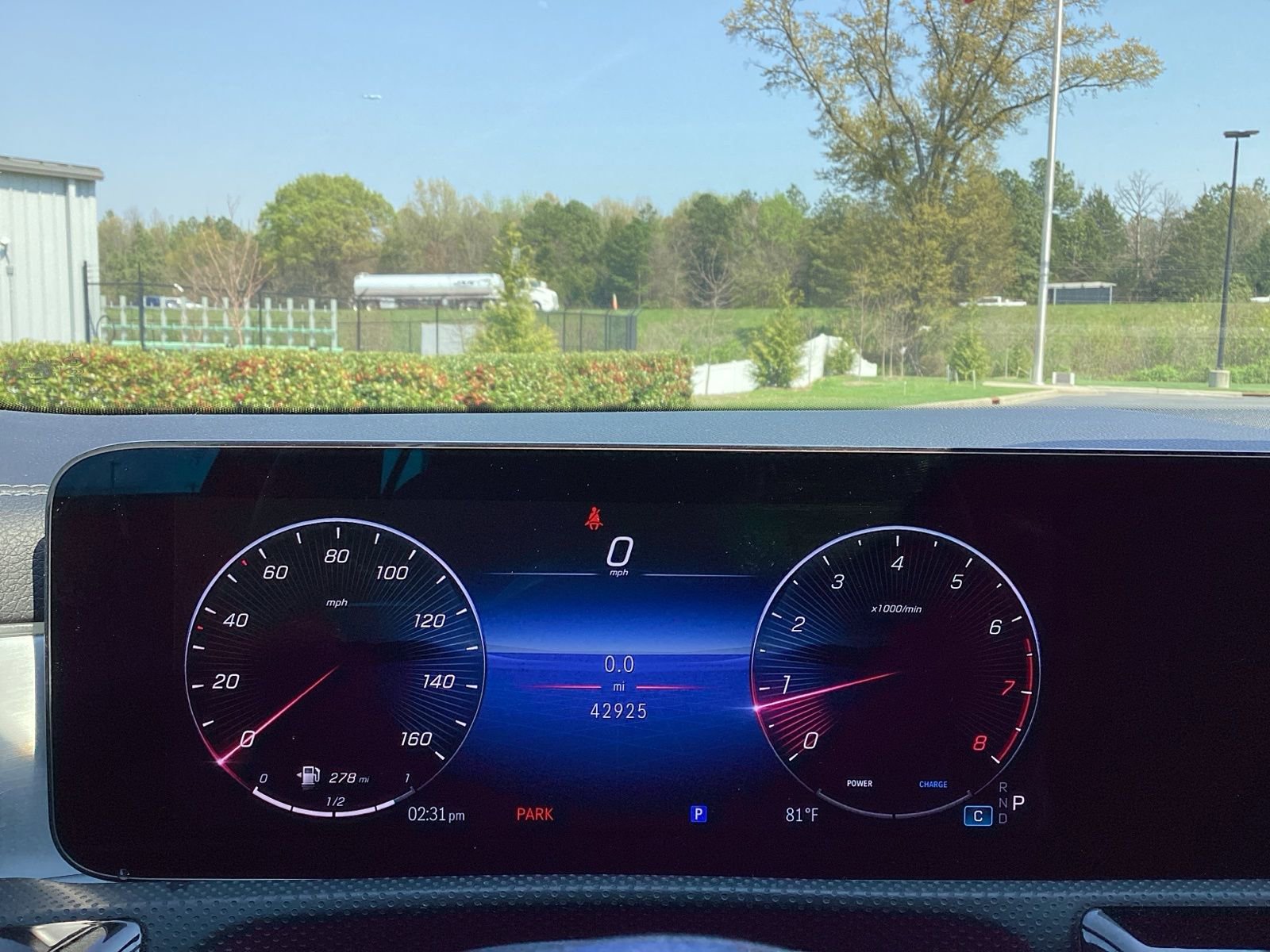 Used 2025 Mercedes-Benz CLA 250 4MATIC image 9