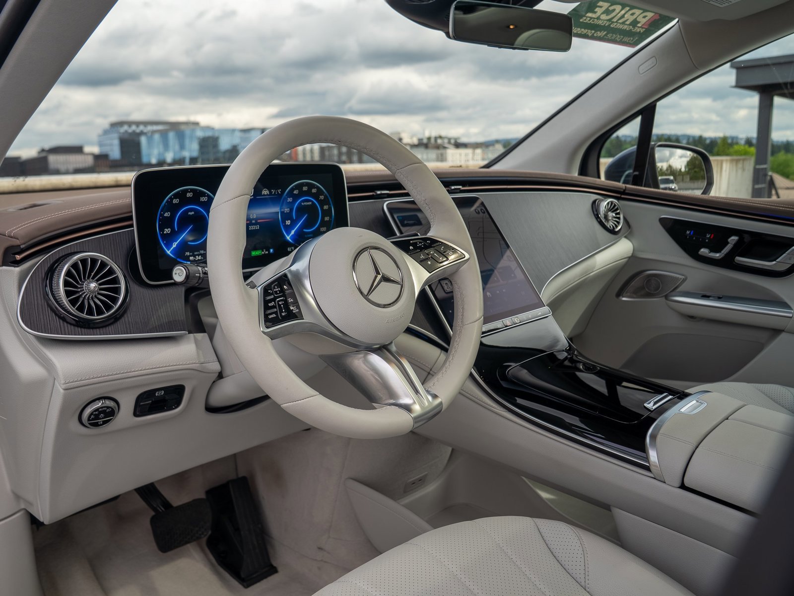 Certified 2023 Mercedes-Benz EQE 350+ 4MATIC SUV image 17