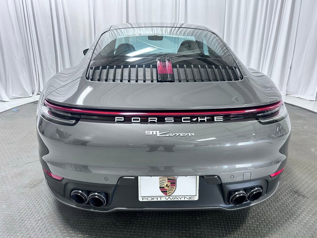 Used 2024 Porsche 911 Carrera RWD image 27