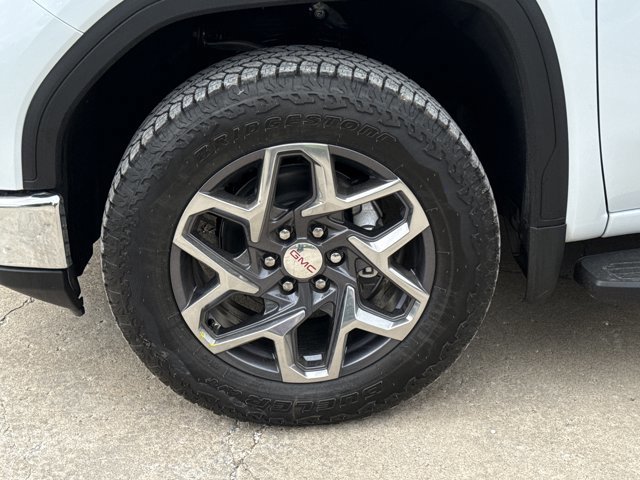 New 2026 GMC Sierra 1500 SLT w/ SLT Premium Plus Package image 18