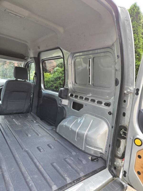 Used 2013 Ford Transit Connect XLT FWD image 20