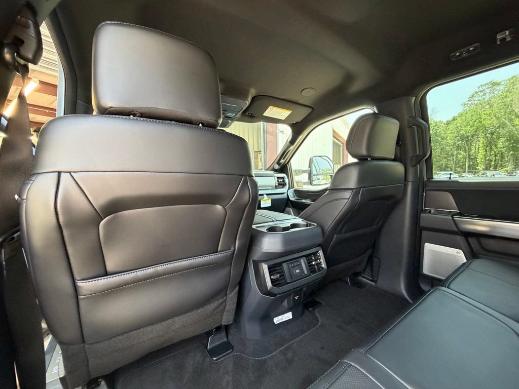 New 2026 Ford F250 Platinum w/ Tremor Off-Road Package AWD/4WD image 22