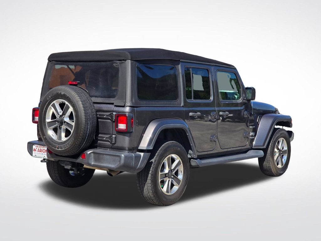Used 2022 Jeep Wrangler Unlimited Sahara AWD/4WD image 18
