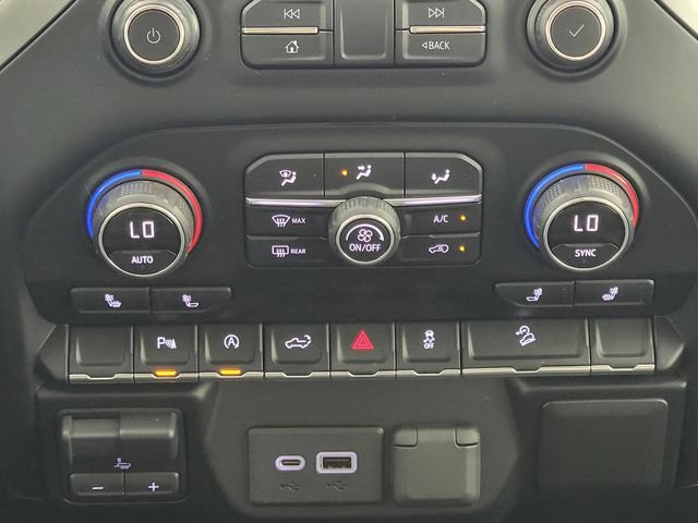 Used 2019 Chevrolet Silverado 1500 RST AWD/4WD image 23