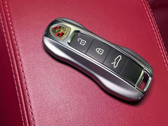 Certified 2021 Porsche 911 Turbo S AWD/4WD image 40