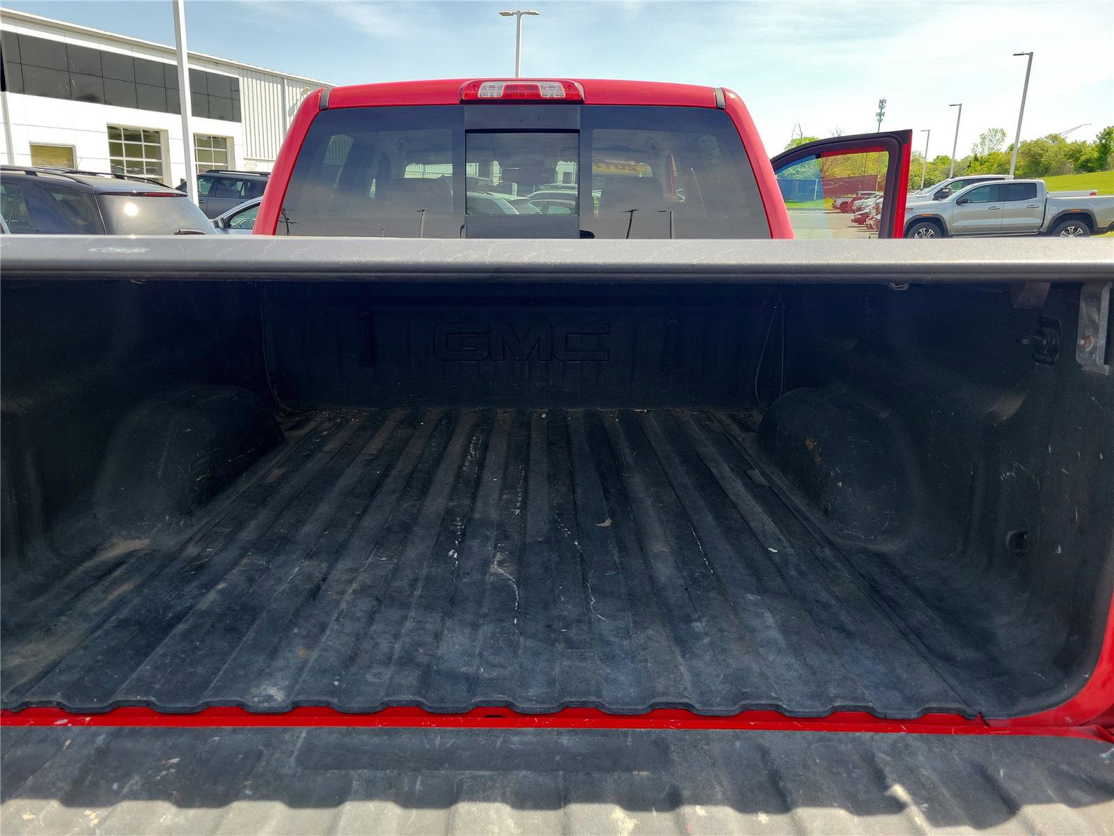 Used 2017 GMC Sierra 1500 SLT image 9