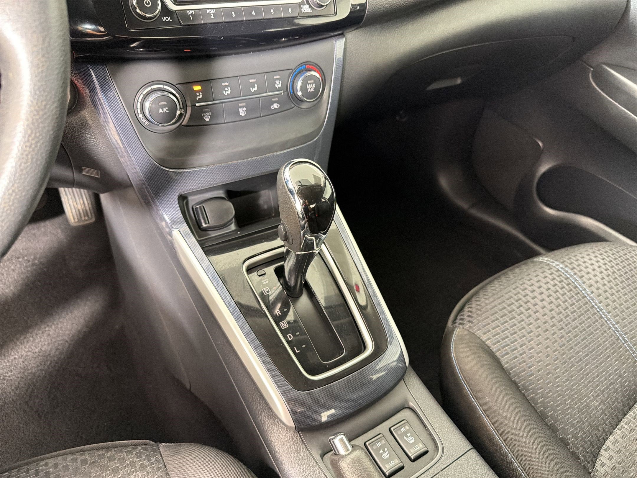 Used 2017 Nissan Sentra SR image 17