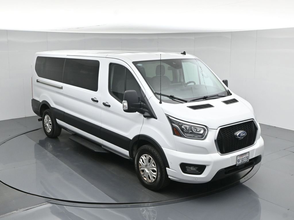 Used 2023 Ford Transit 350 XLT image 39