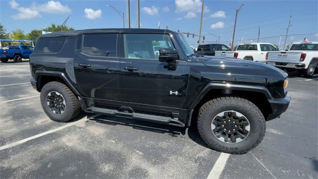 New 2025 GMC Hummer EV 3X w/ Extreme Off-Road Package image 3