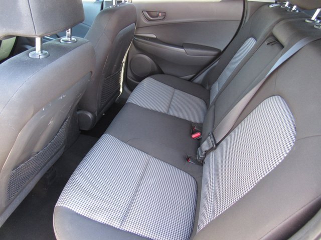 Used 2021 Hyundai Kona SEL image 9