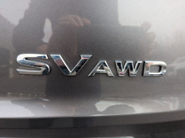 Used 2023 Nissan Rogue SV image 30