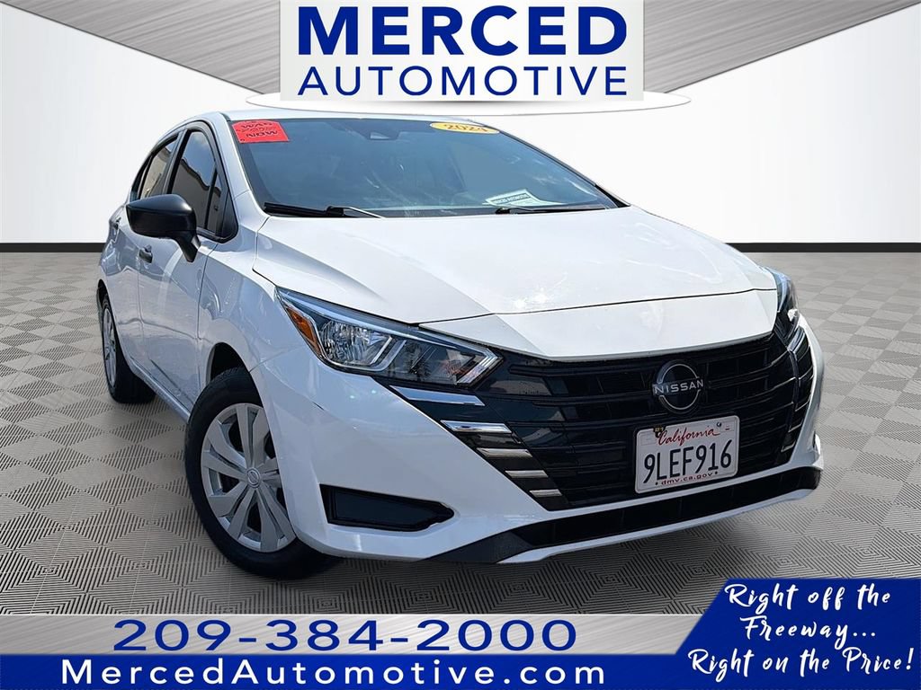 Used 2024 Nissan Versa S w/ Trunk Package FWD image 1