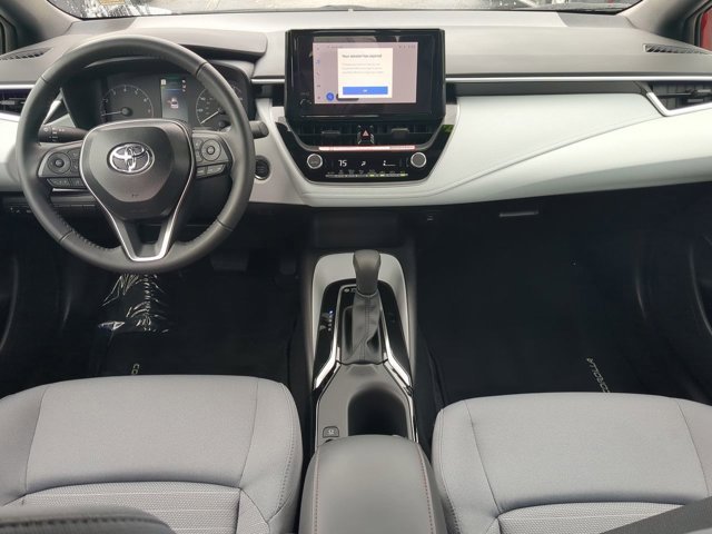 Used 2025 Toyota Corolla SE image 13