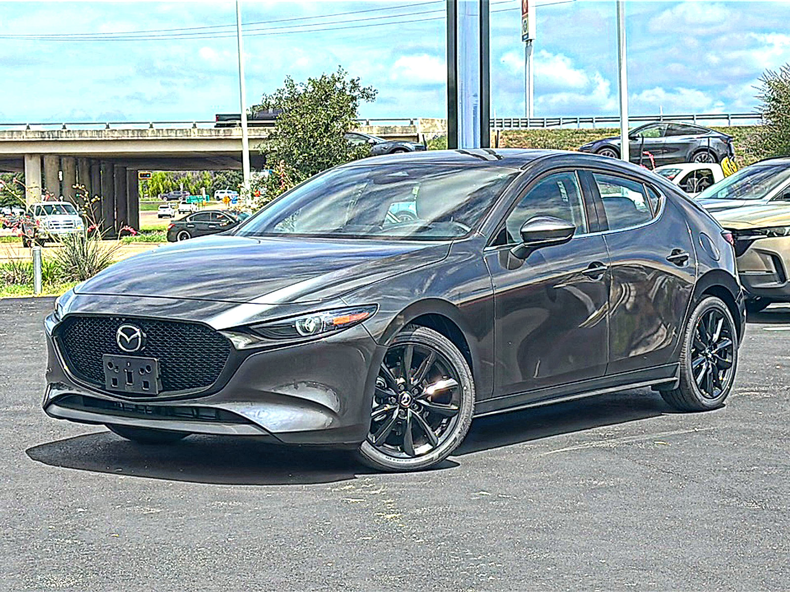 New 2026 MAZDA MAZDA3 2.5 S Hatchback w/ Premium Pkg FWD image 2
