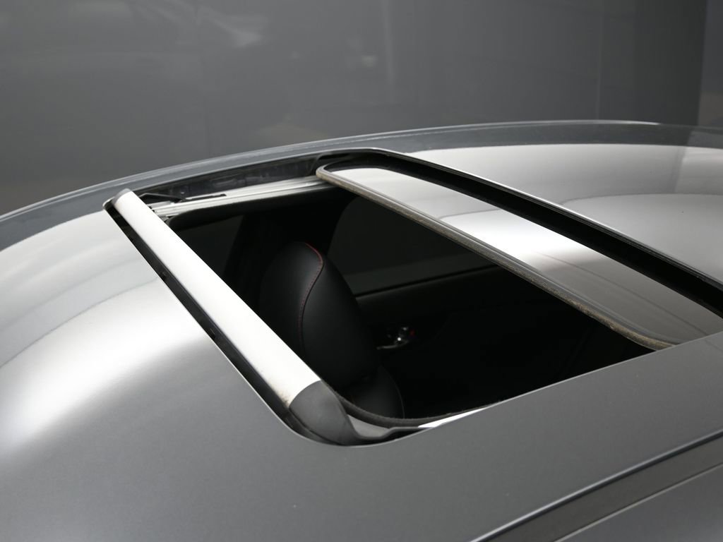 Used 2024 Kia Forte GT w/ GT2 Package image 11