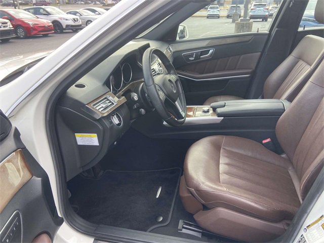 Used 2014 Mercedes-Benz E 350 4MATIC Sedan image 10