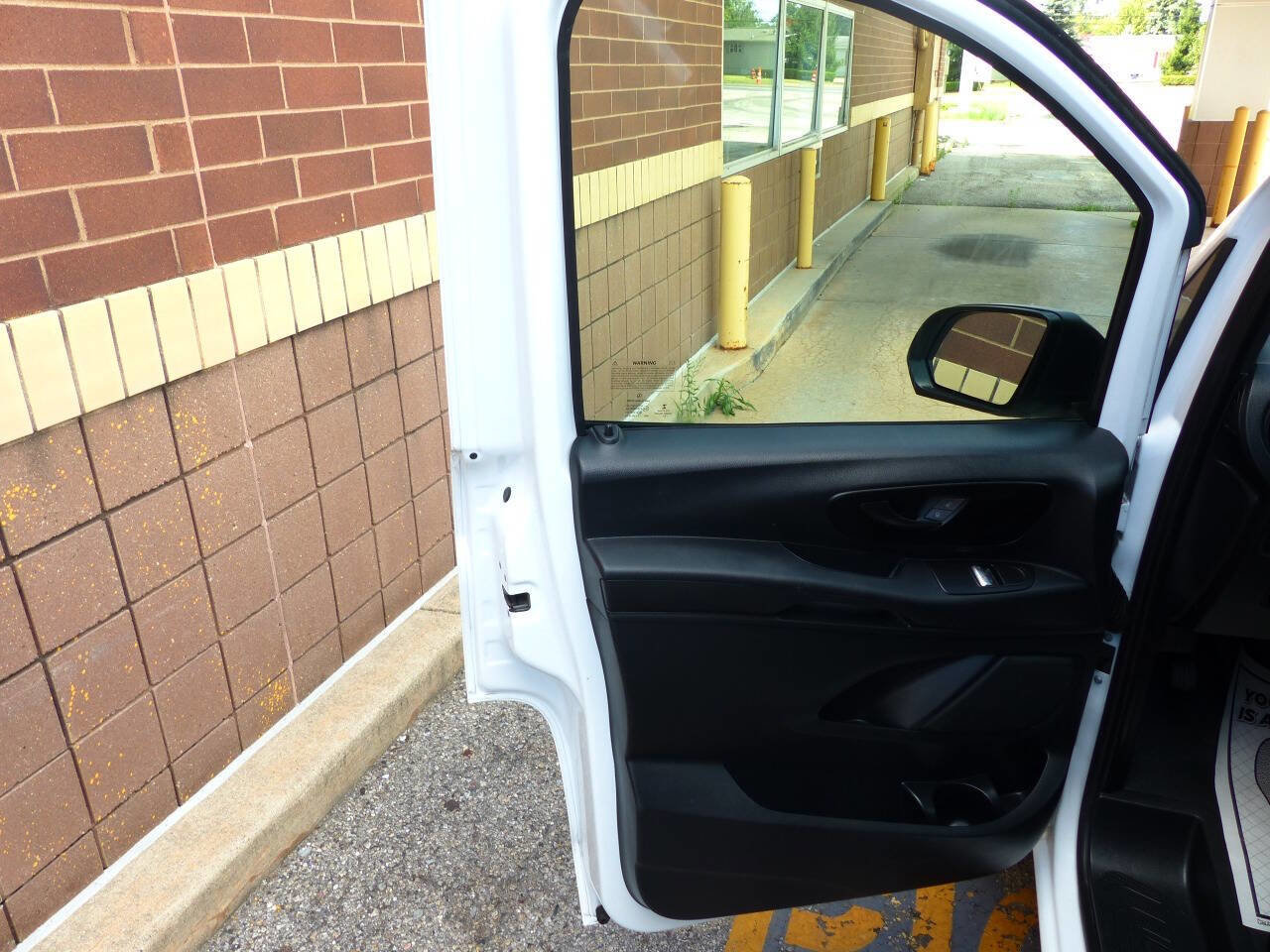 Used 2022 Mercedes-Benz Metris image 19