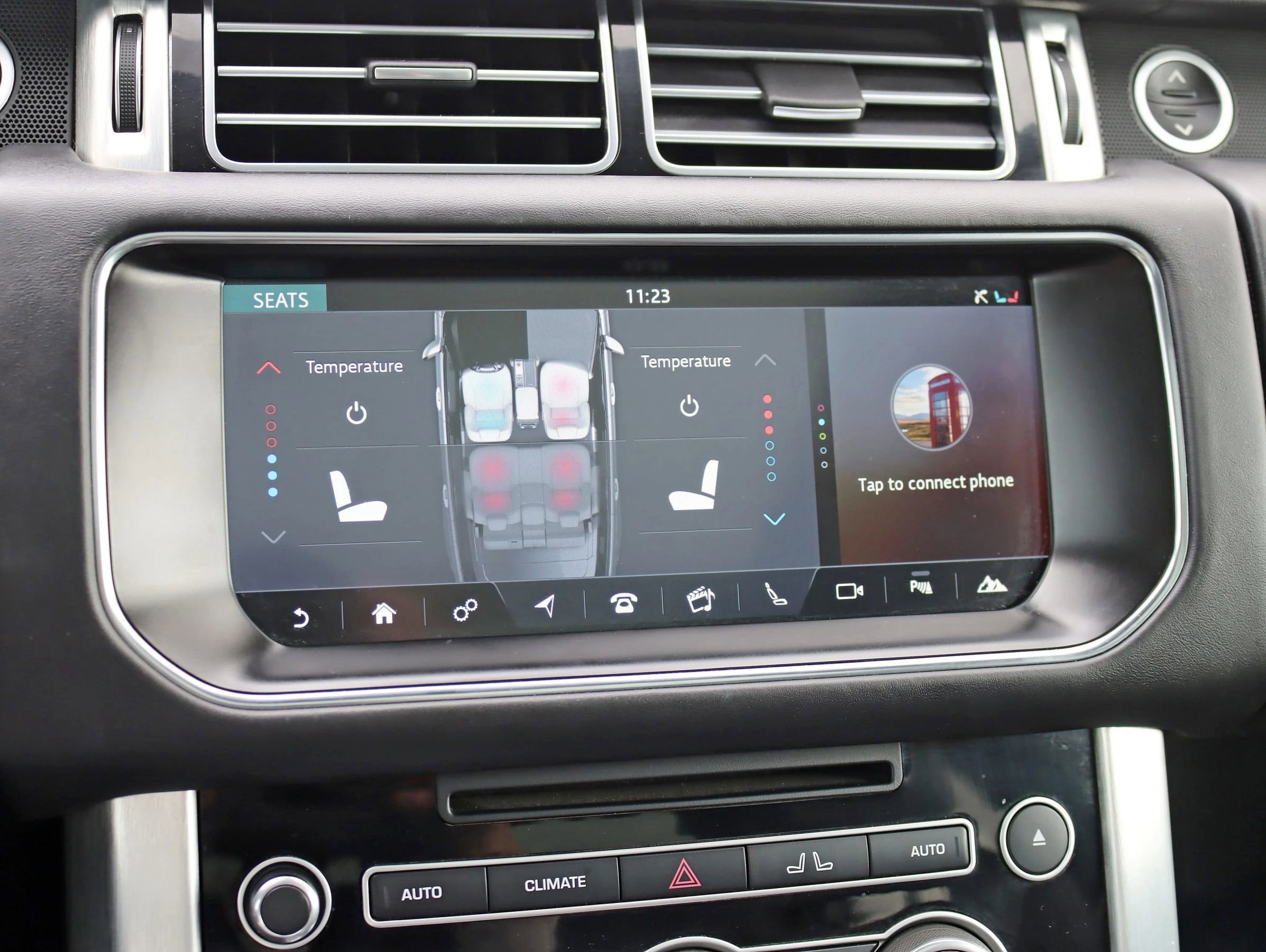 Used 2017 Land Rover Range Rover Supercharged image 25