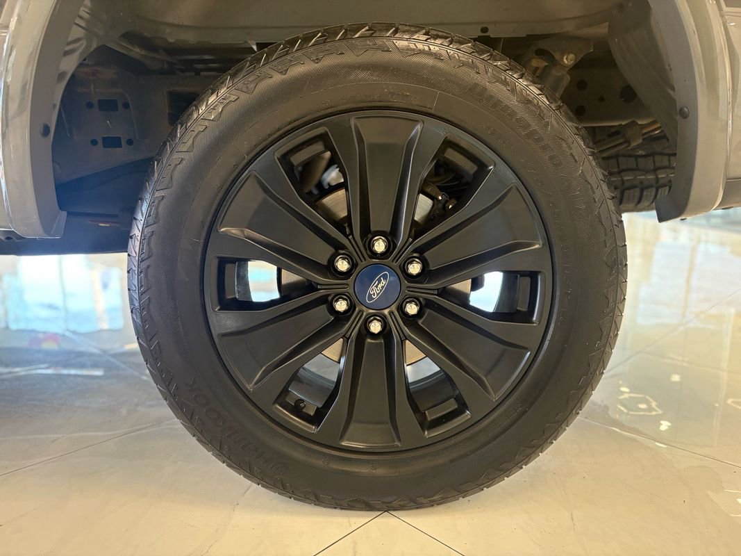 Used 2020 Ford F150 XLT w/ Equipment Group 302A Luxury image 40